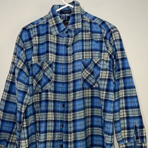 Vintage 1980s Saugatuck Dry Goods blue cream check flanne